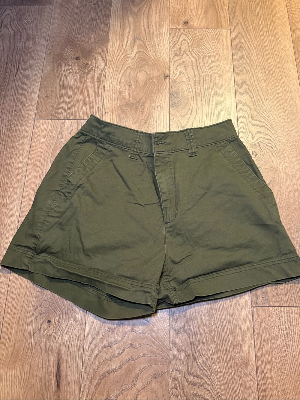 Old Navy Olive Green Women's Casual High-Rise Shorts